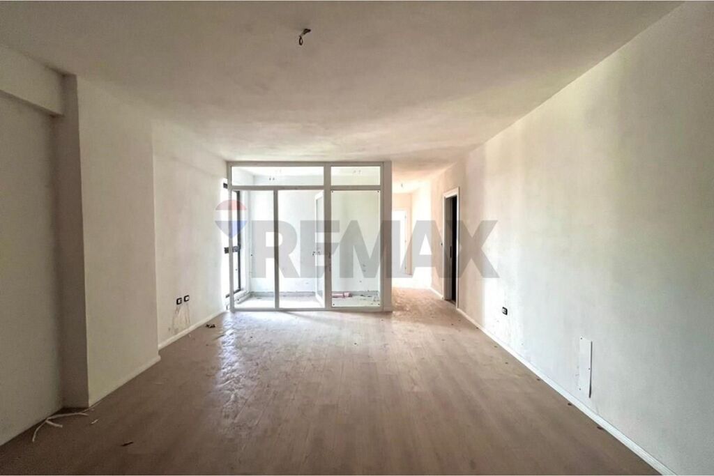 Apartament 2+1 ne shitje te Fusha e Aviacionit!