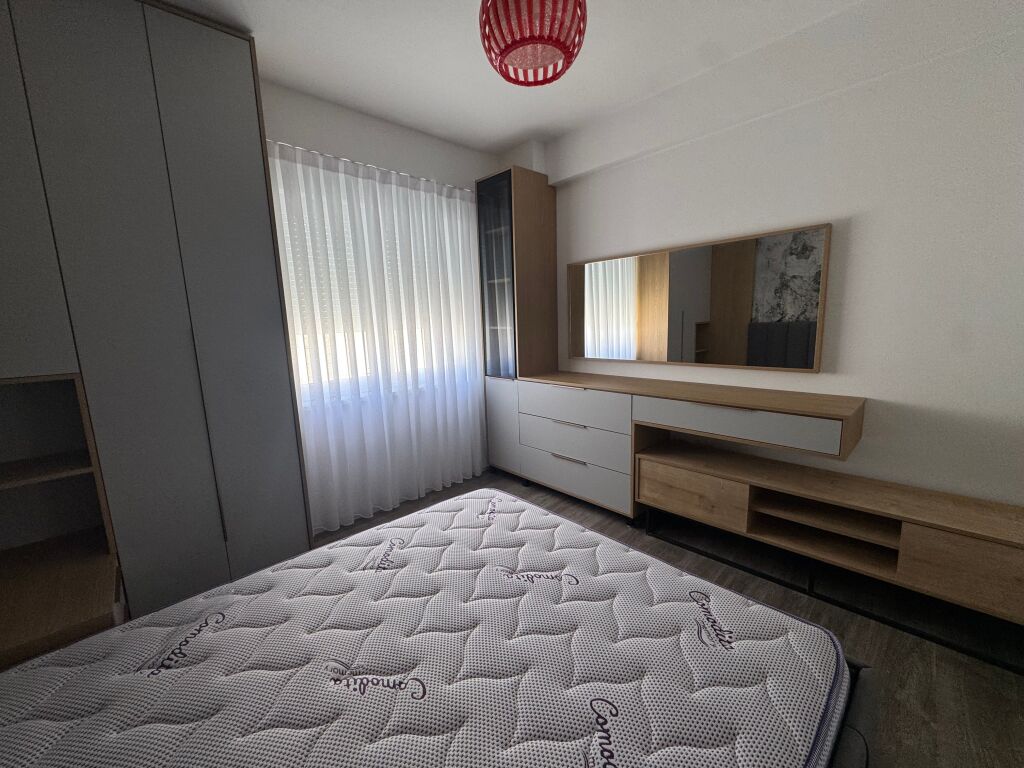 Apartament 2+1 me qira tek Kontakti tek 22 Dhjetori!