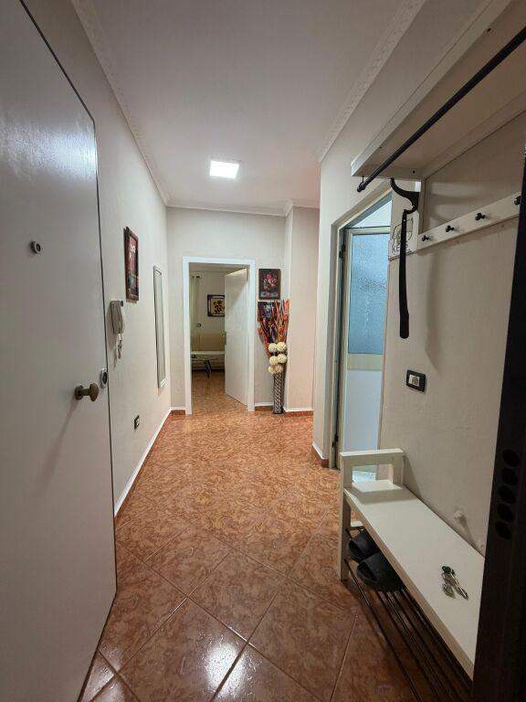 Jepet me qera apartament 2+1