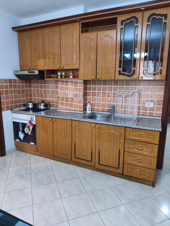 Affitto | Apartament 1 + 1 | Golem, Plazh| 350 €/mese