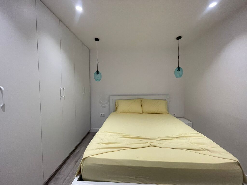 Apartment 1+1 available on Asim Vokshi Street