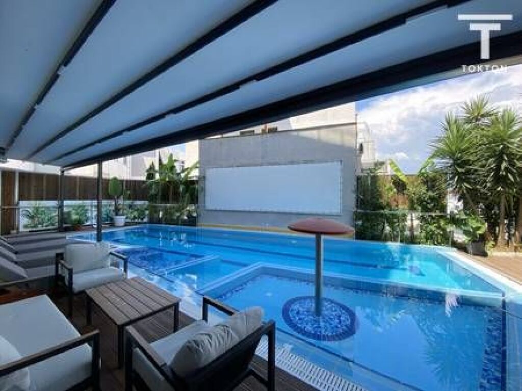 IN VENDITA, APPARTAMENTO DI LUSSO + PISCINA, GIARDINO BOTANICO, TIRANA