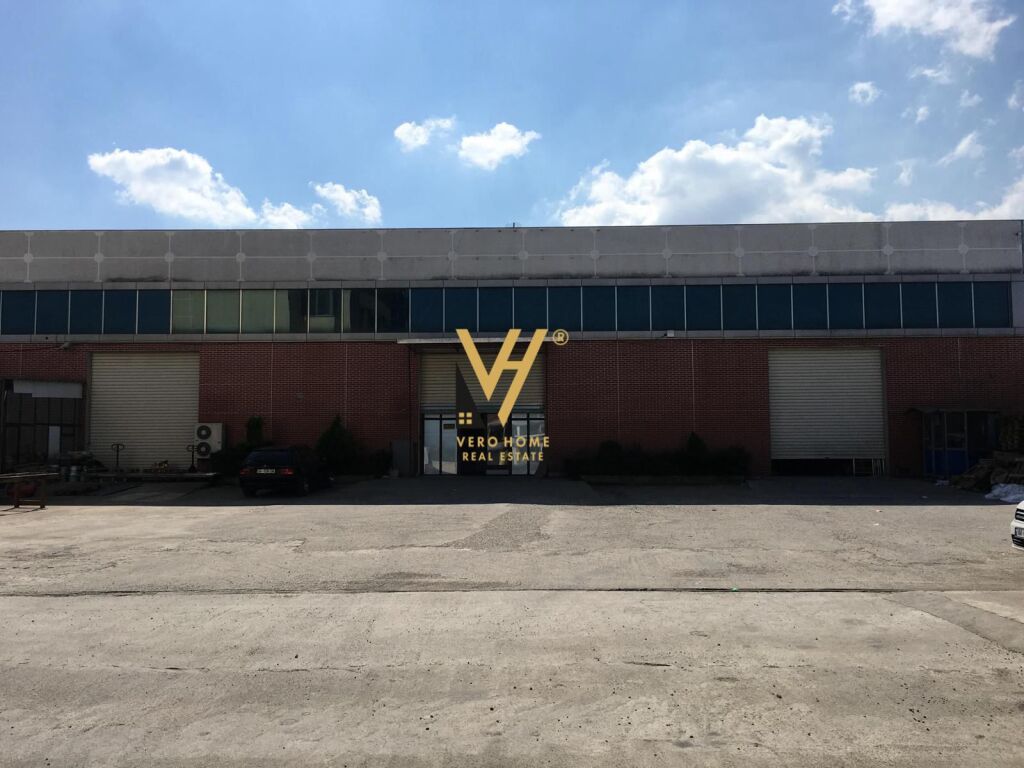 LOCALE COMMERCIALE 2.040 M2 IN AFFITTO VICINO A MEGATEK 6.500 EURO