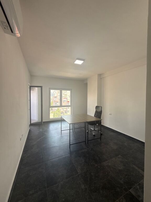 Apartment 2+1+2 for Rent – Suitable for Offices or Residence