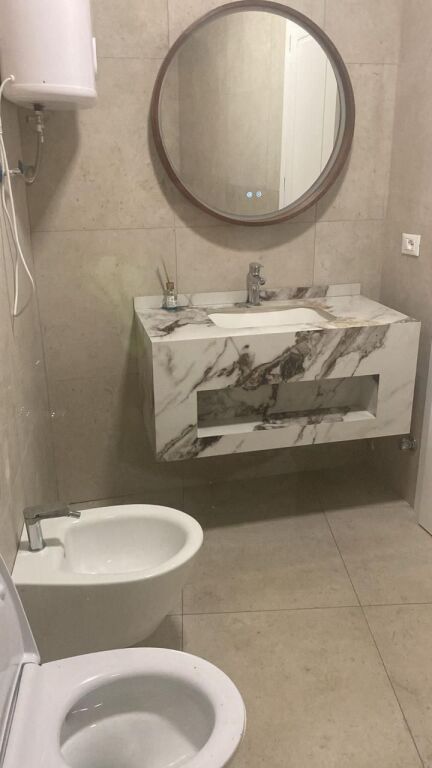 🏢✨ LOCALE UFFICIO IN AFFITTO PRESSO LAKE VIEW RESIDENCE, TIRANA ✨🏢