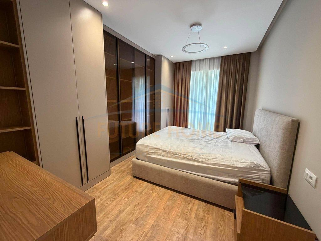 Affitto, Appartamento 1+1, Complesso E88, Laprakë. UNA70786