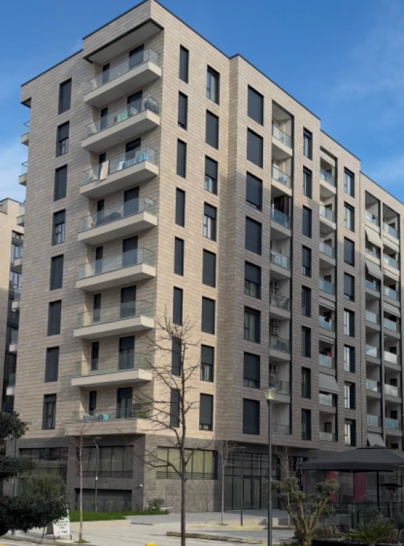 Vendesi Appartamento 2+1+2 – Residenza Erli, Porcellana