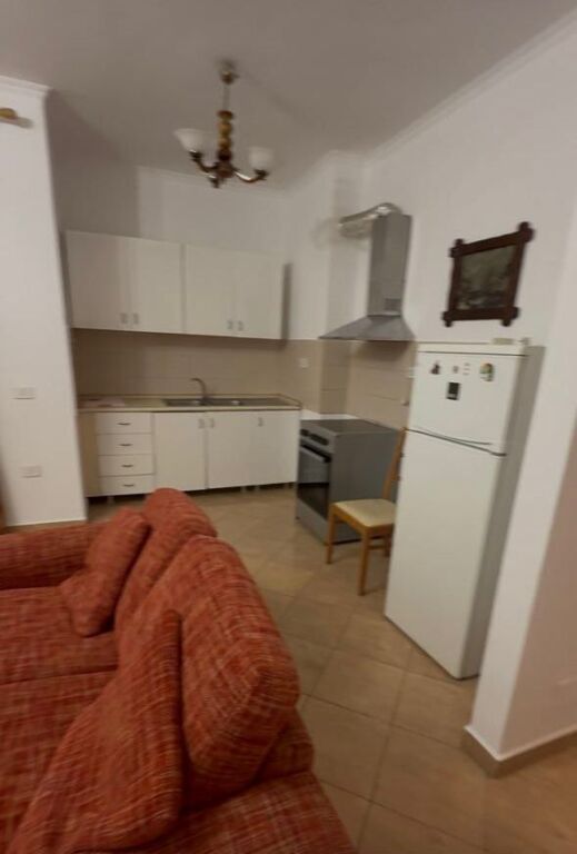 1+1,unik bar yzberisht,400 euro