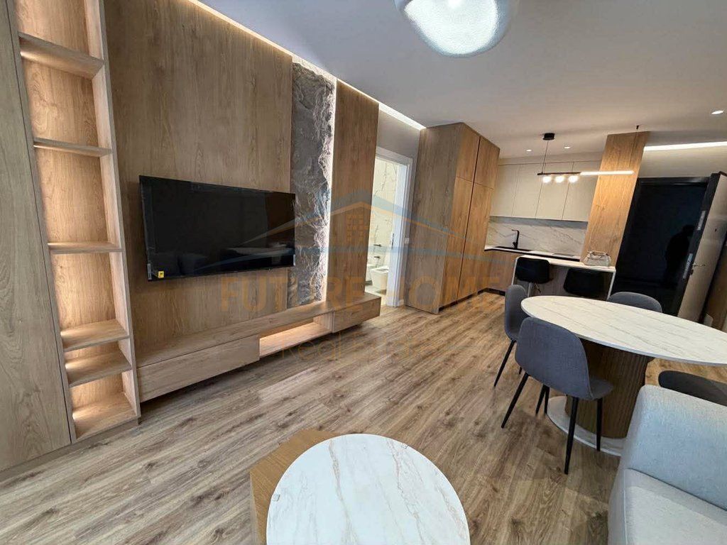 Qera, Apartament 1+1, Kompleksi E88, Laprakë