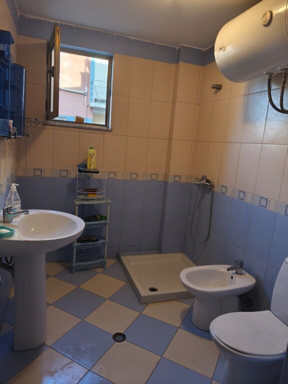 Affitto | Apartament 1 + 1 | Golem, Plazh| 350 €/mese