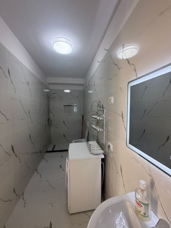 Jepet me Qera Apartament 1+1 – Zogu i Zi