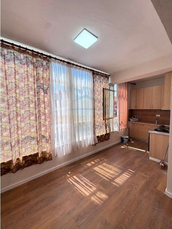 For sale, 2+1 Apartment, New Ring, Tirana