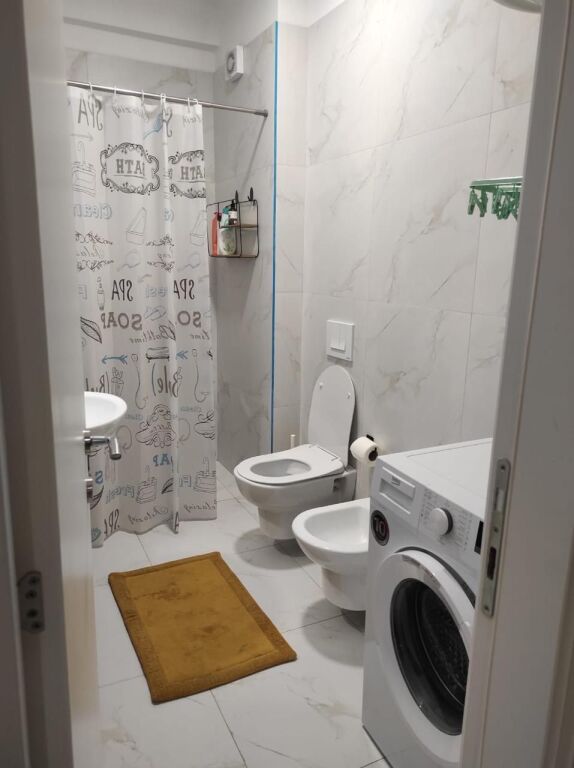Jepet me qira 1+1 Univers City