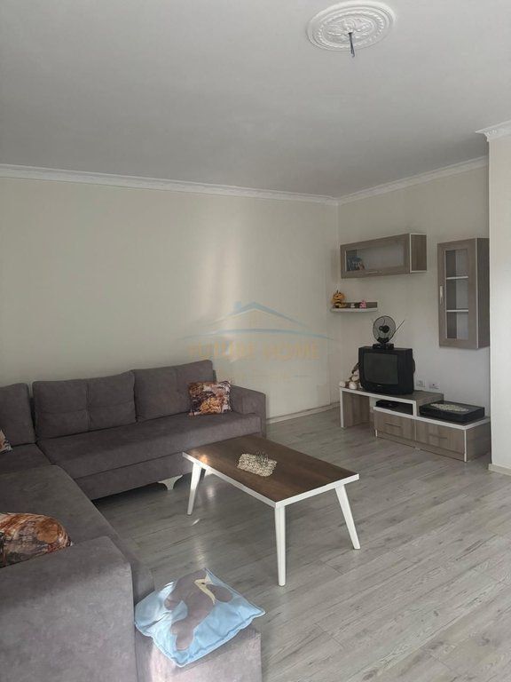 Qera, Apartament 3+1+2, Fresk, Tiranë