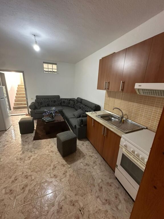 Rent | Apartament 1 + 1 | Shkolla e Bashkuar | 350 €/month