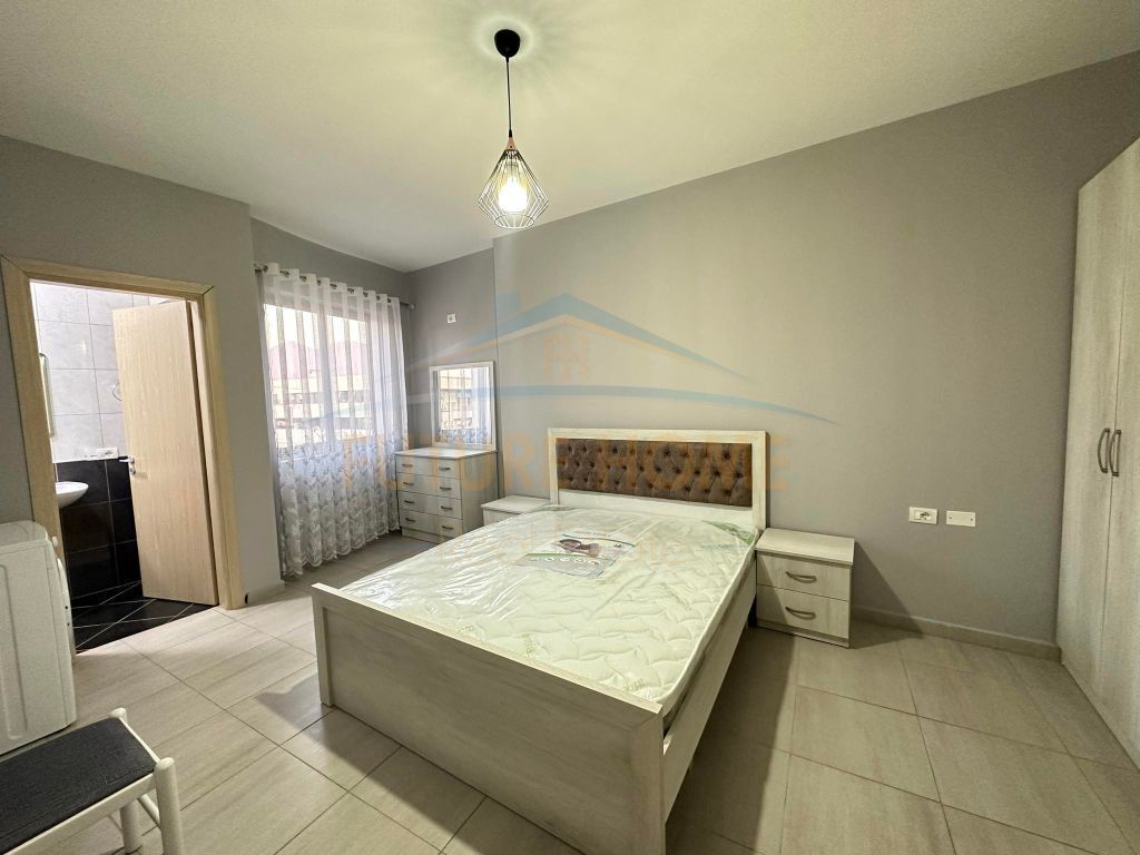 JAP ME QERA APARTAMENT 1+1,UNAZA E RE,VILA L