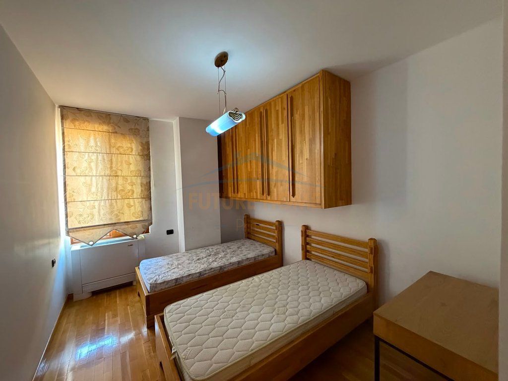 In vendita, Appartamento 2+1+Garage, 21 dicembre, Tirana