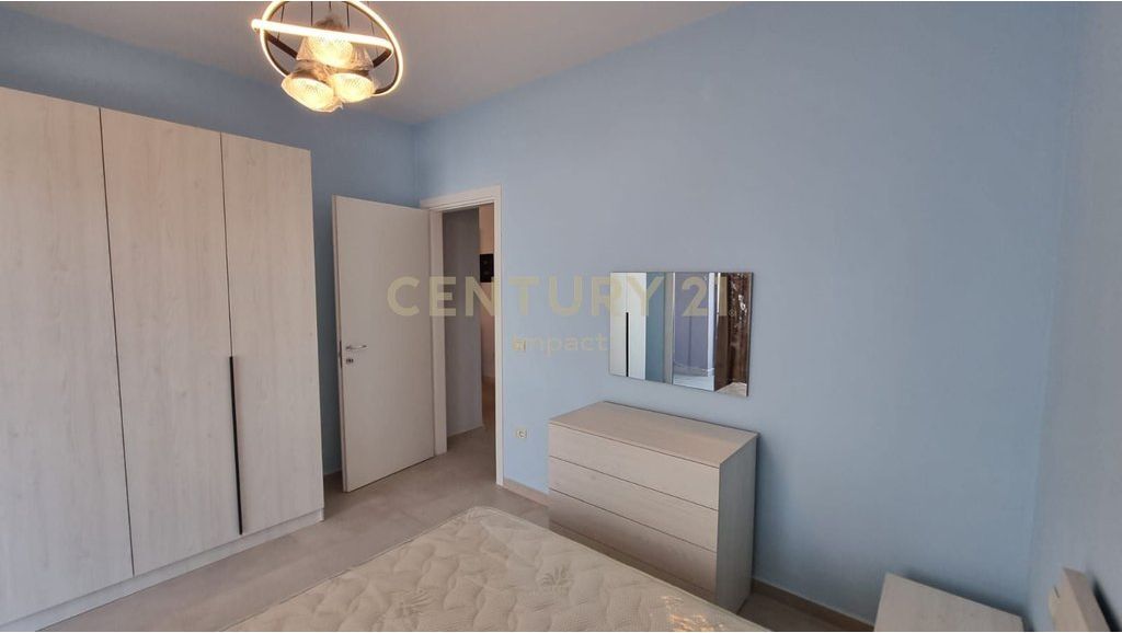 RENTING FURNISHED 1+1 APARTMENT ON 5 MAJI STREET!