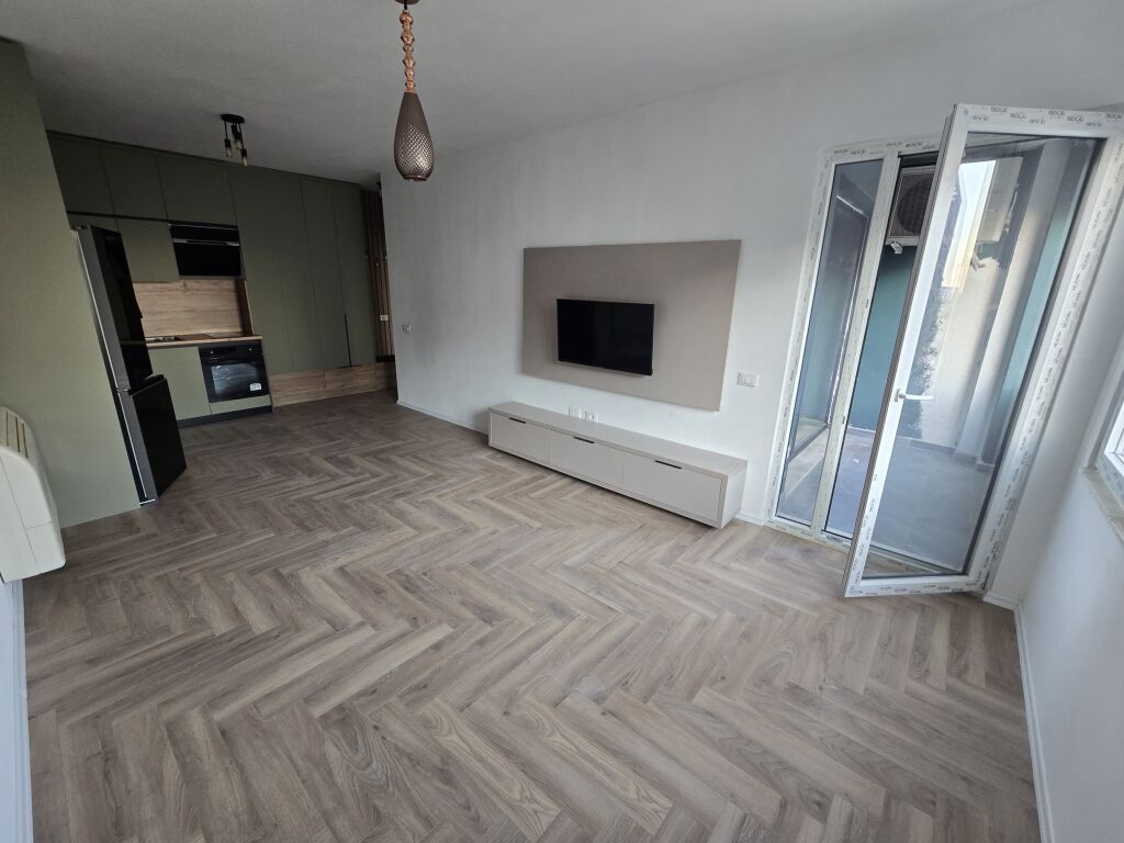 1+1/For rent📍Xhamlliku📌50 000 lek