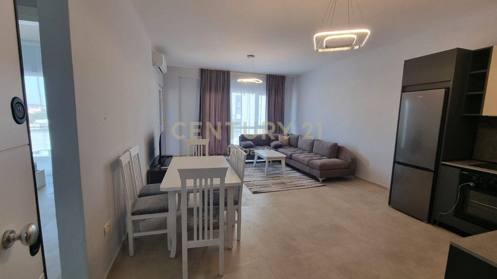 RENTING FURNISHED 1+1 APARTMENT ON 5 MAJI STREET!