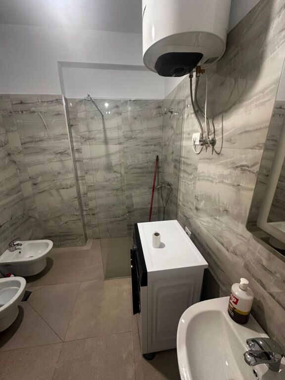 Appartamento in affitto 1+1- 📍Astir, complesso Urban Gate- 400 mila lek