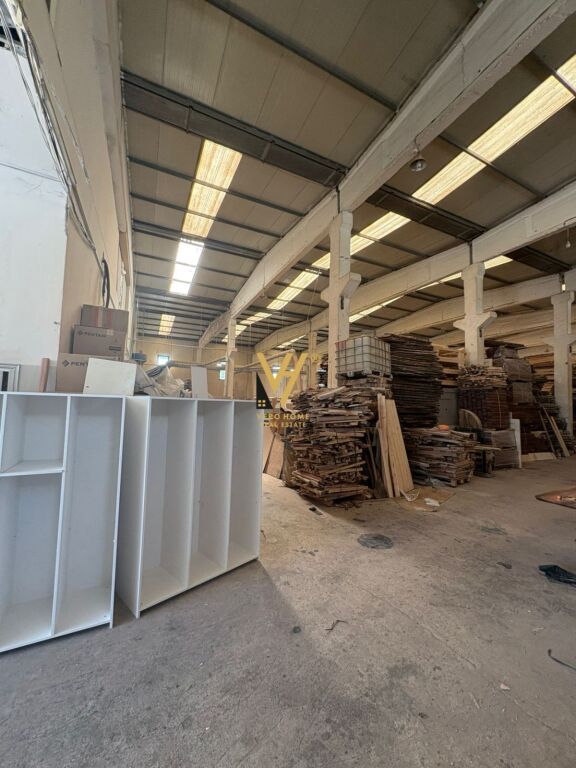 LOCALE COMMERCIALE 2.040 M2 IN AFFITTO VICINO A MEGATEK 6.500 EURO