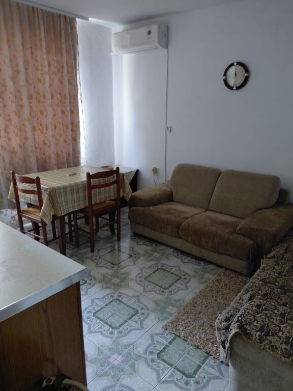 Apartment 1+1 for rent near the block close to the 11 January school