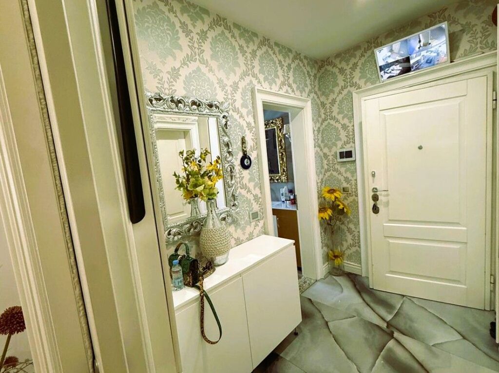 Apartment 3+1+2 for Sale – With Garage &amp; Storage (Paris Commune) ✨