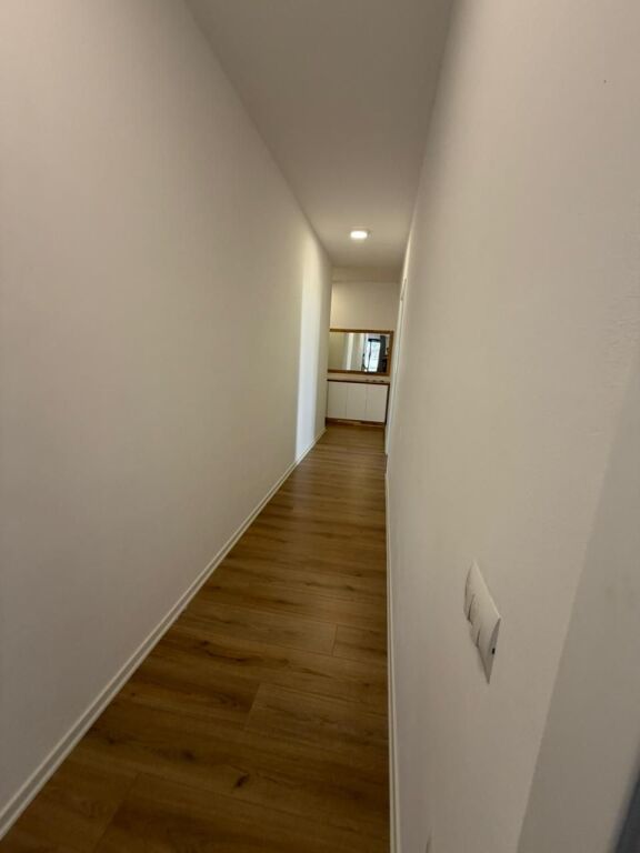 ✨ VENDESI APPARTAMENTO 2+1+2 CON AMPIO VERANDA – RESIDENZA ERLI, PORCELAN 🌿