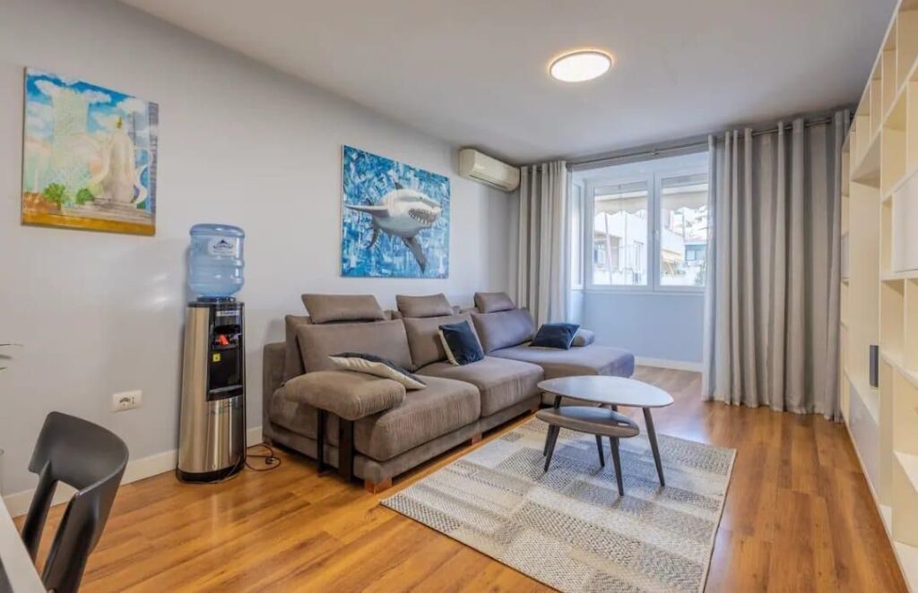 2+1 Apartment for rent Bllok, Faculty of Law!