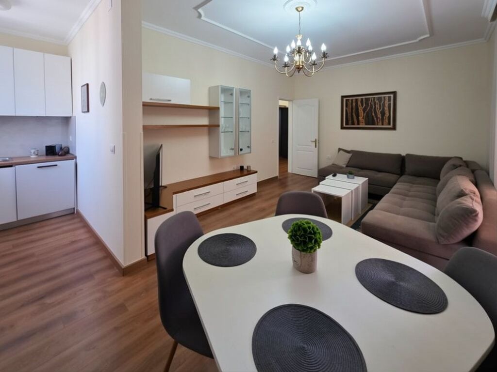2 VENDE PARKIMI + Qira 2+1 - 9-katëshet - Widok 3