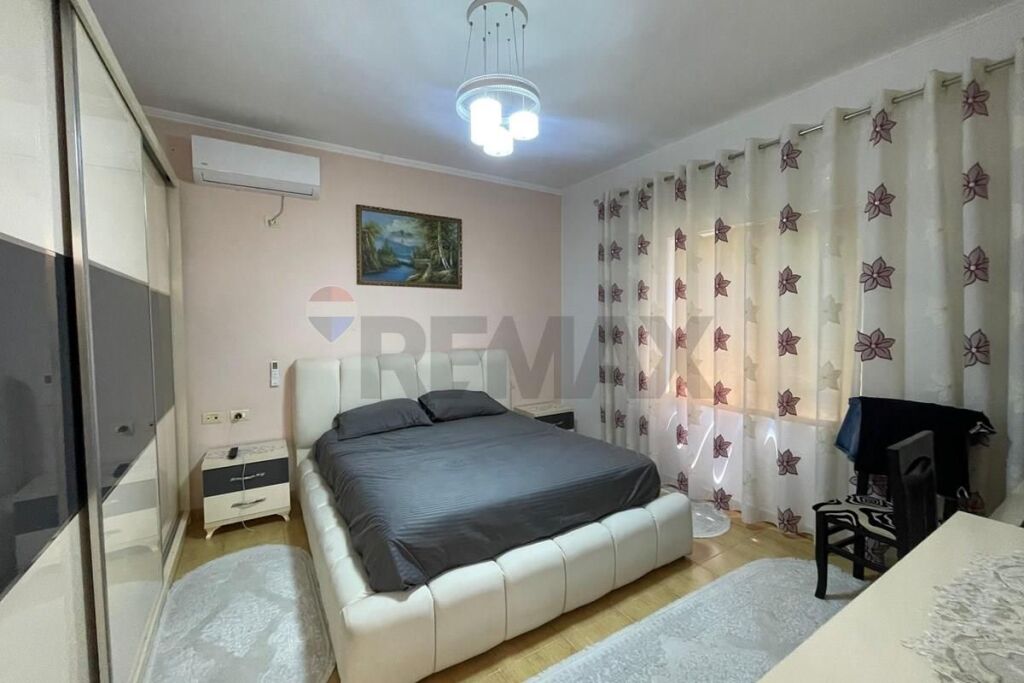 Casa privata in affitto in Via Ali Demi