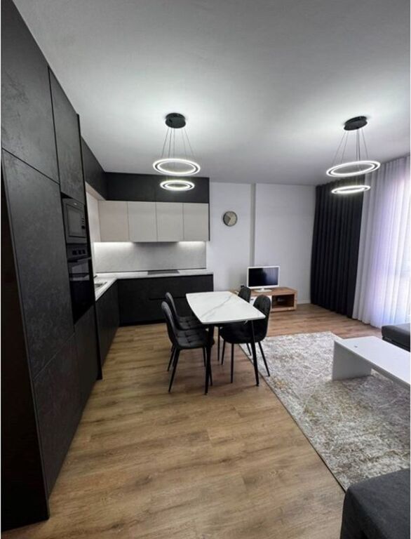 Apartament 2+1 me qira në Univers City
