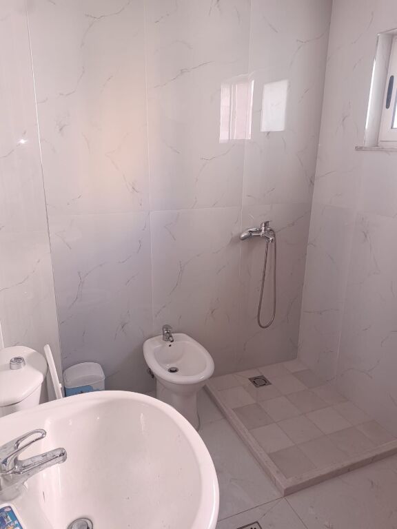 Appartamento Duplex in affitto  Comune di Parigi  Su via Kika 1