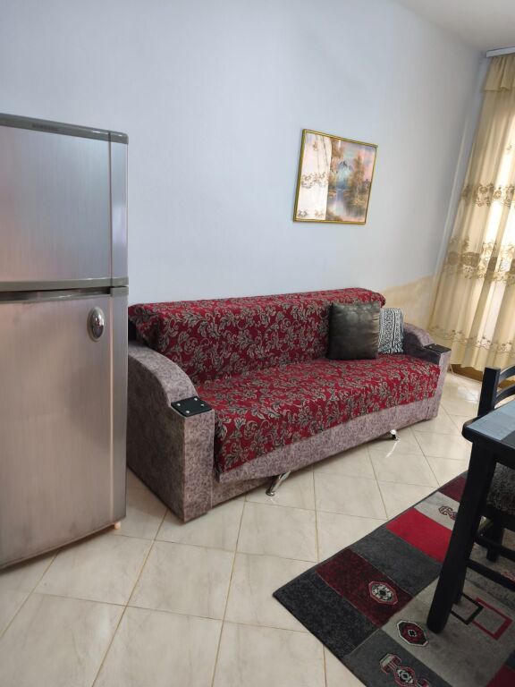 Affitto | Apartament 1 + 1 | Golem, Plazh| 350 €/mese