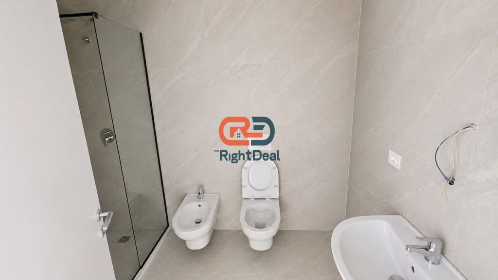 Cmim Okazion !! Tek Ish-Tregu Elektrik, Shitet Apartament 2+1+2, Me Orientim Perfekt !!