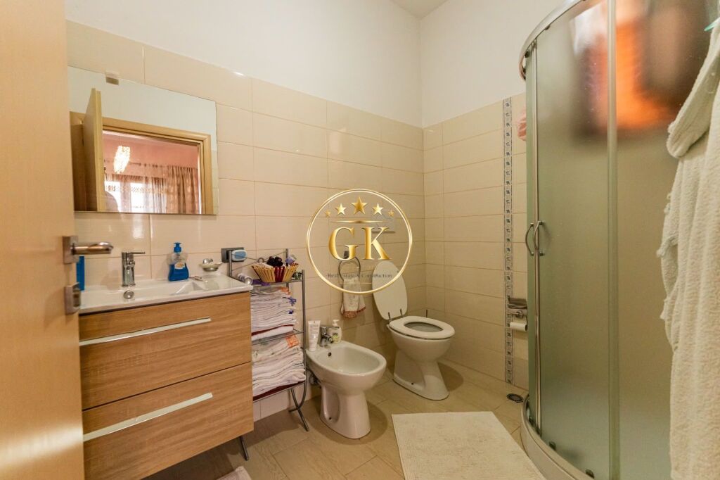 🏢✨ 3-STORY VILLA FOR SALE IN SHIJAK AREA ✨🏢
