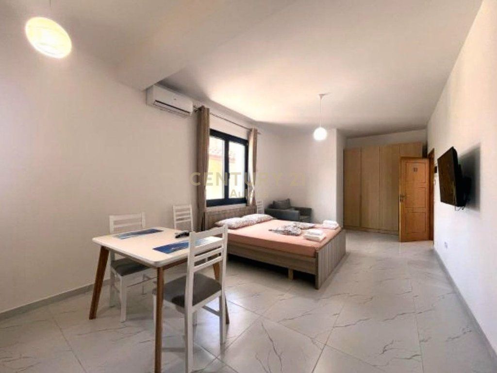 Three studios for rent in a private building near the former train station