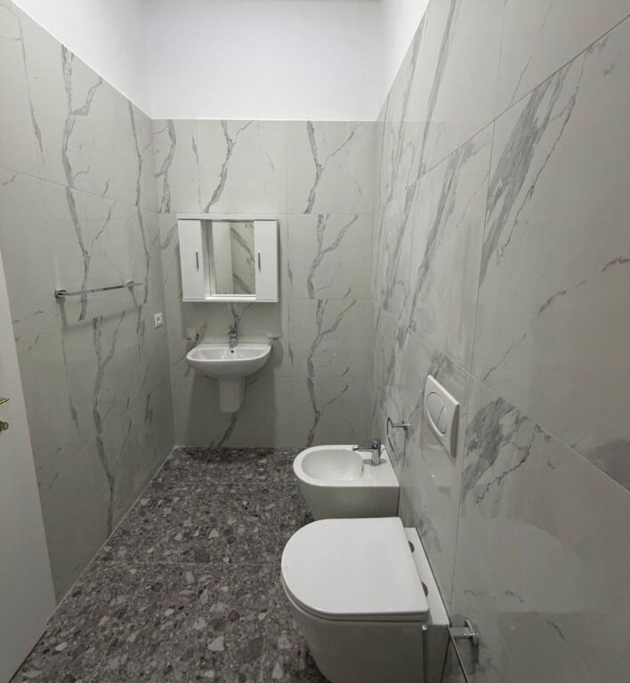 📌JEPET ME QIRA APARTAMENT 2+1+2 NË DELIJORGJ