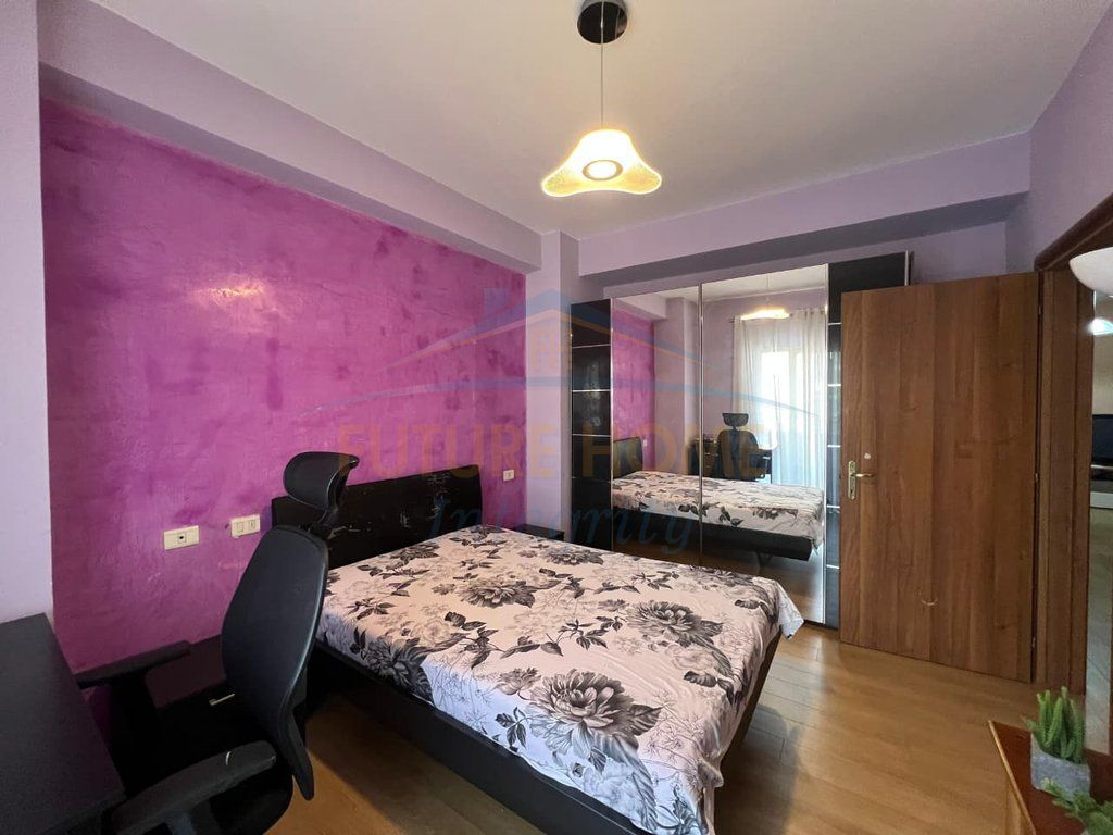 Qera, Apartament 2+1+2, Zogu i Zi, Tiranë.