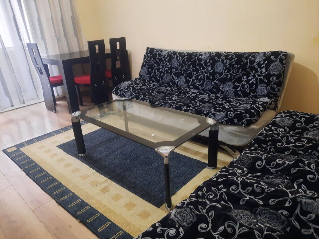 Shitet Ap 2+1📌Shkolla Bashkuar, rruga Vangjel Capo- Ap 57 m neto- Cmimi 99.000 Euro (kati 4 jo i fundit)
