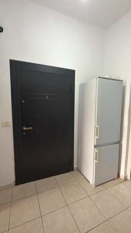 Appartamento 2+1 in affitto – vicino alla scuola Eftali Koci Durrës
