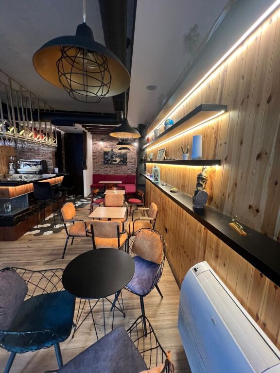 🔥 OKAZION 🔥 🍸 JEPET ME QERA LOKAL NE 📍 ASTIR TEK VILA L