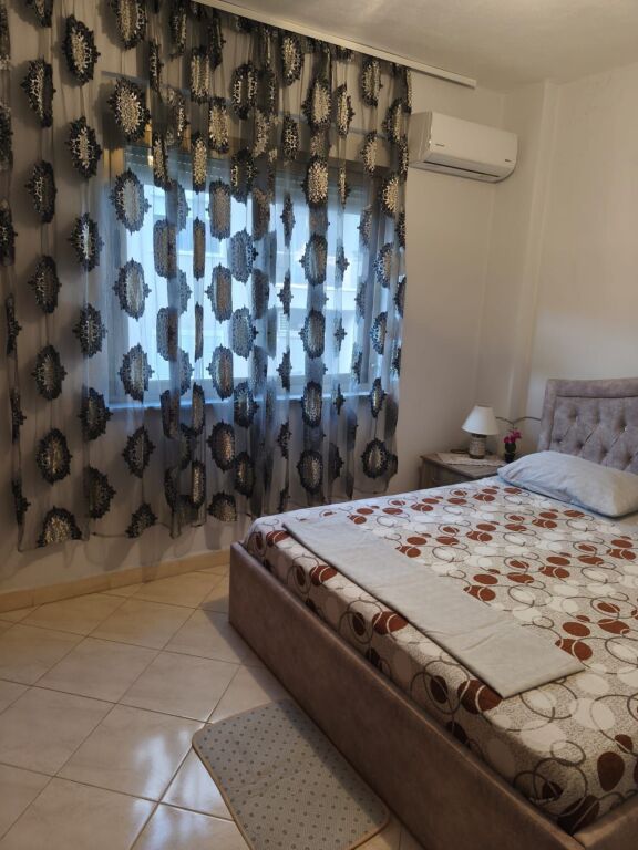 Affitto | Apartament 1 + 1 | Golem, Plazh| 350 €/mese