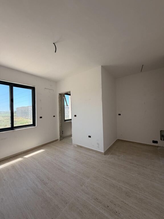 🏡 Appartamento 1+1 + Garage in Vendita a Golem
