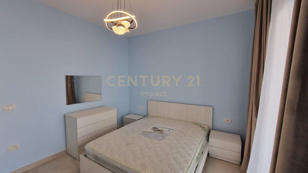 RENTING FURNISHED 1+1 APARTMENT ON 5 MAJI STREET!