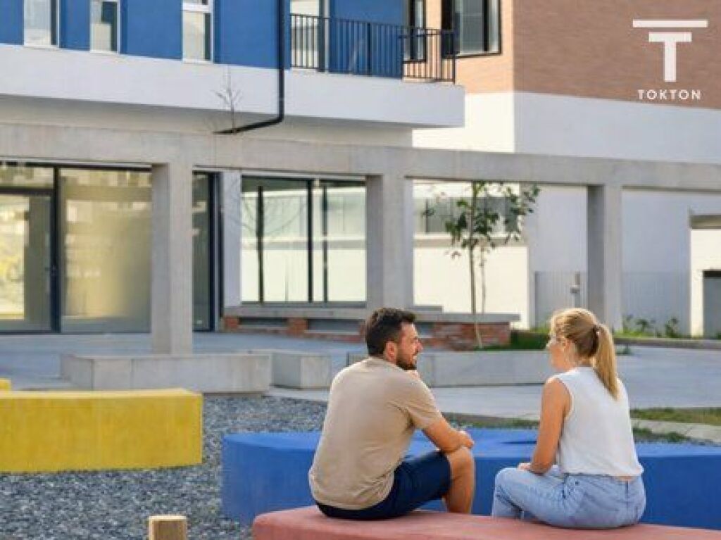 SHITET, APARTAMENT 2+1, KOMPLEKSI UNIVERS CITY, TIRANË