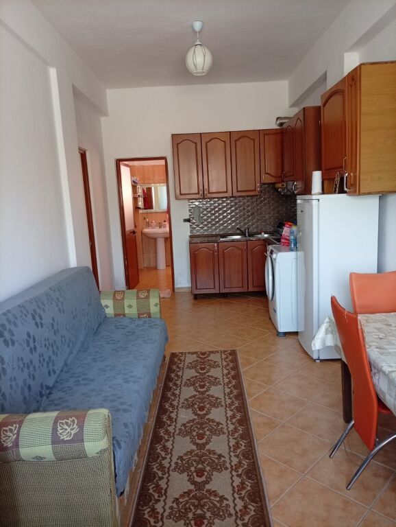 DIVISIONE IN AFFITTO, ASTIR