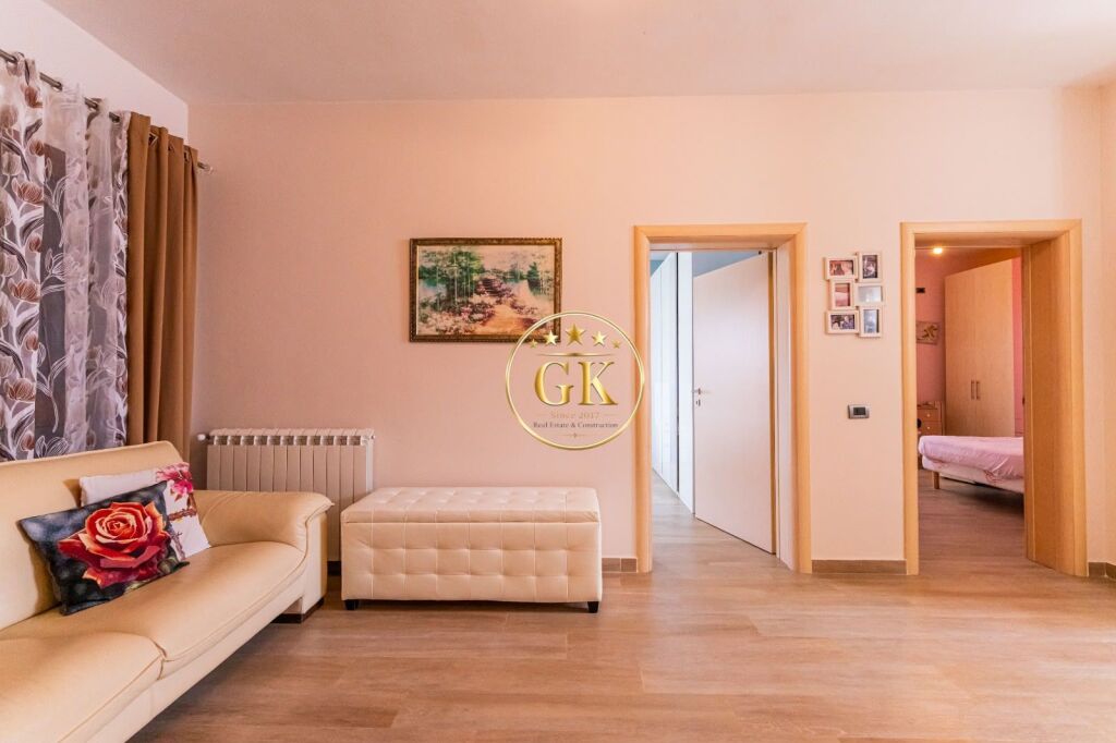 🏢✨ 3-STORY VILLA FOR SALE IN SHIJAK AREA ✨🏢