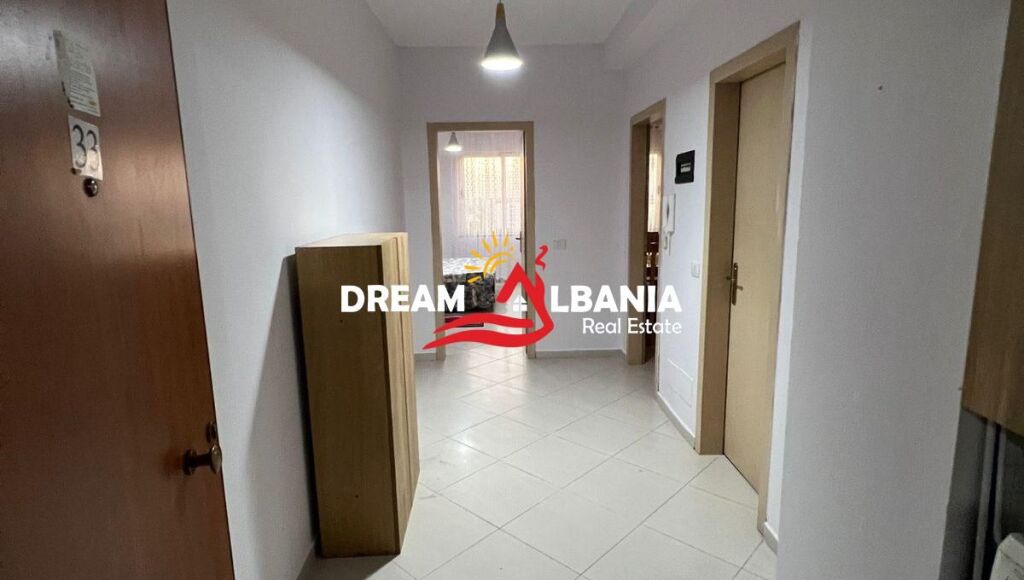 Vendesi appartamento 1+1 a Yzberisht vicino a Grand Gallery (ID 4111846)